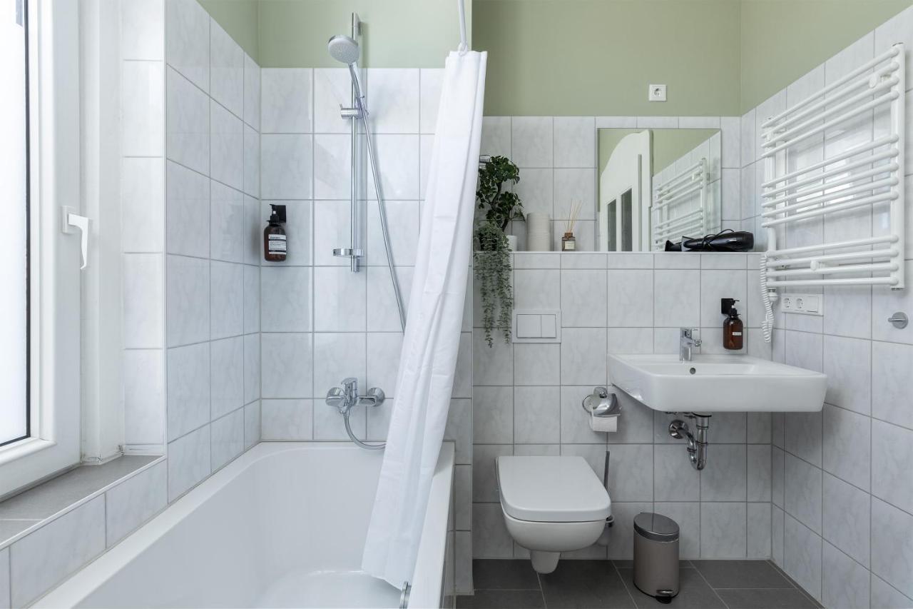 Apartment Direkt Im Zentrum Fuer Bis Zu 6 Personen Bahnhofsnah Leipzig Exterior foto